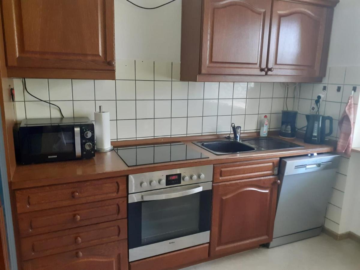 Ferienwohnung Am Kurpark, ไกลิงเงน ภายนอก รูปภาพ